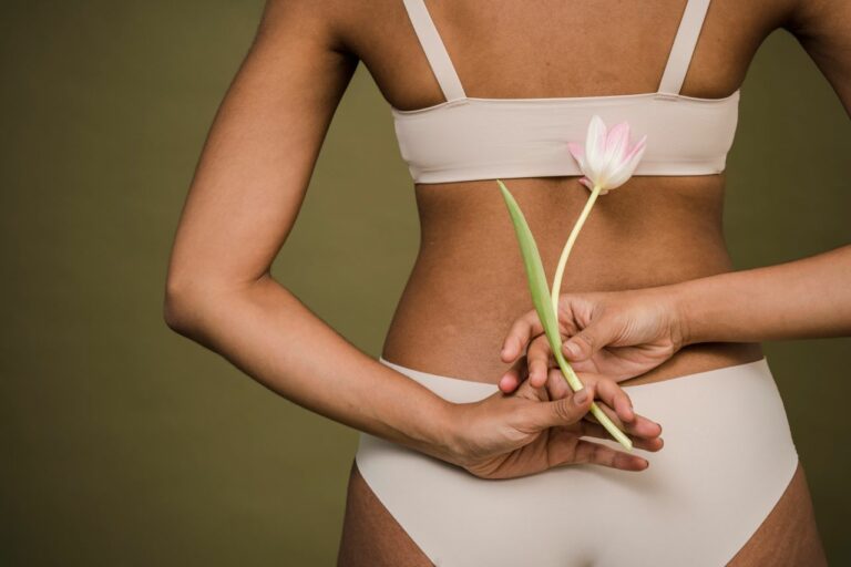 Grossesse extra-utérine : symptômes, causes et fertilité 